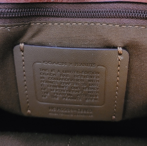 Coach X Peanuts Dempsey Carryall, BNWOT - Picture 10 of 11